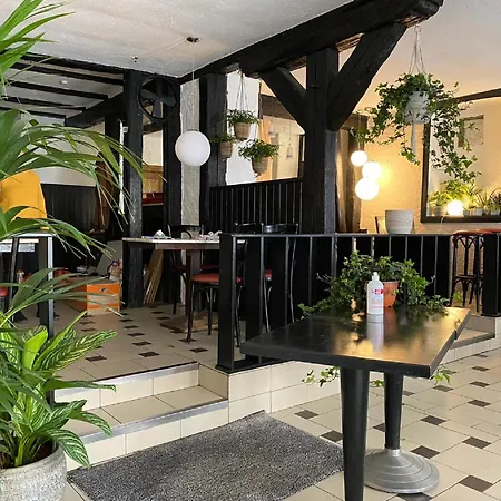 Hotel Cafe Rhoenperle-2